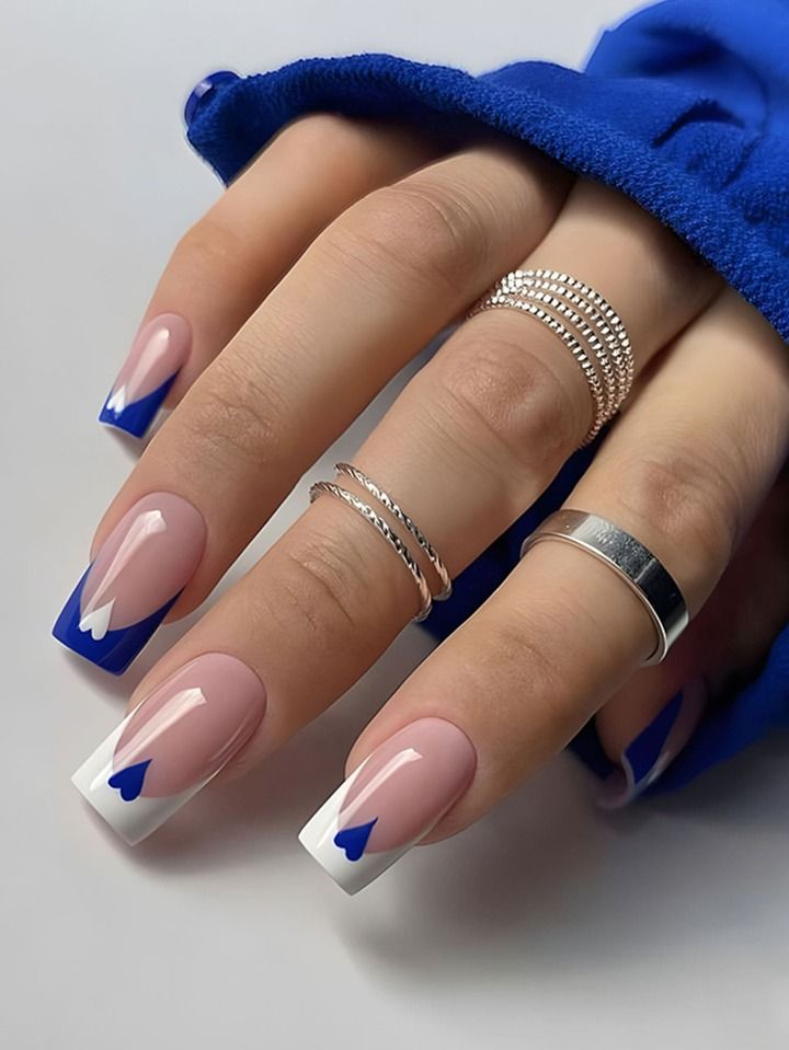 short square nails 1