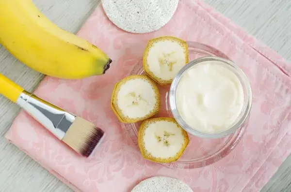 diy banana face mask