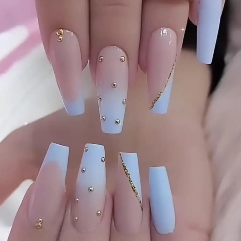 00001 French Ombre Nails 1024x1024 1