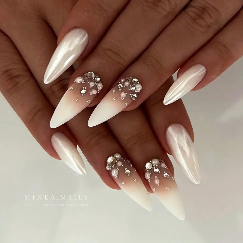 00007 French Ombre Nails 1024x1024 1