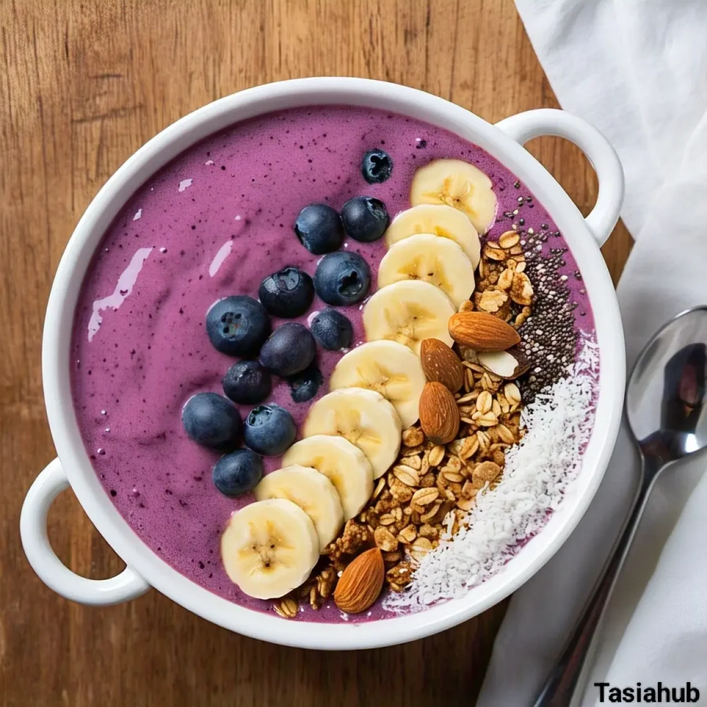 Blueberry smoothie bowl
