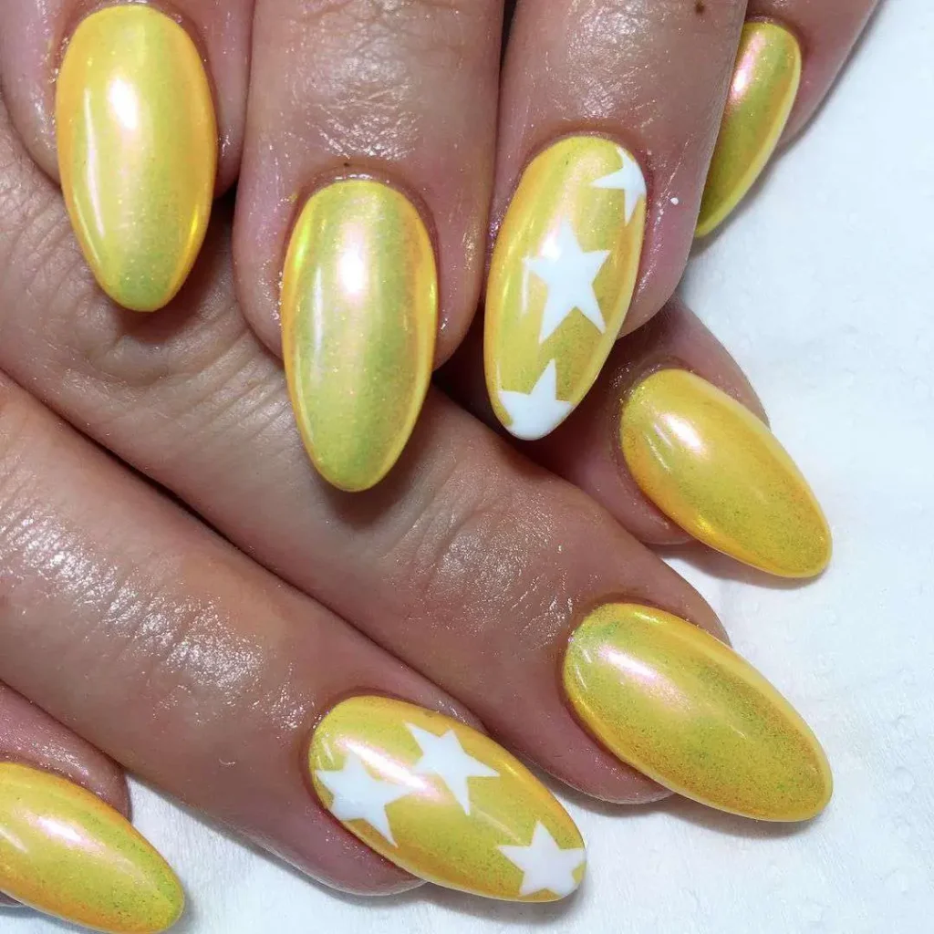 YellowChromeNails 4c91545b7bf14050b6a5ddf211ef838d