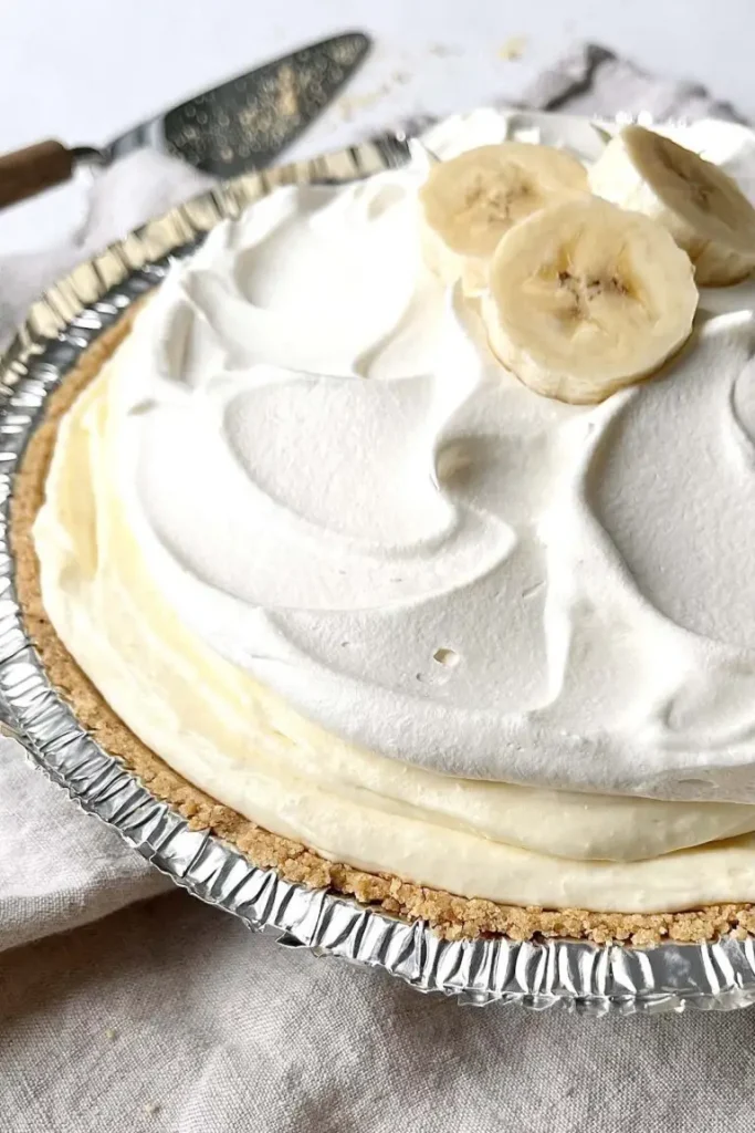 banana cream pie with vanilla pudding 768x1152 1