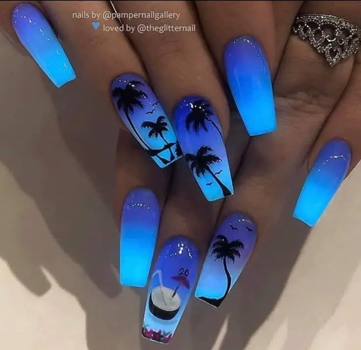 blue summer nails 13