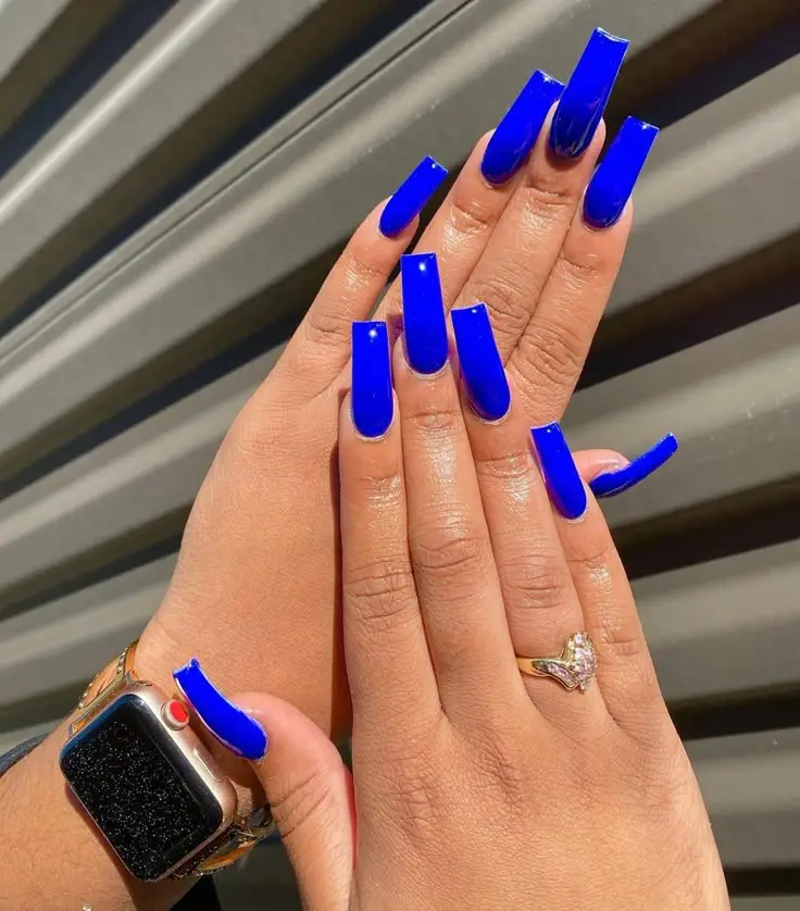 blue summer nails 27