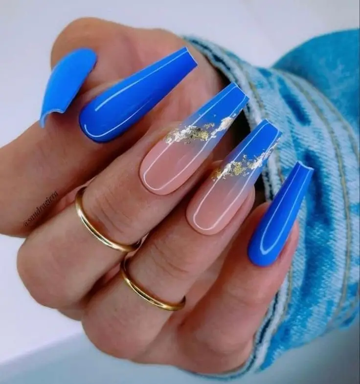 blue summer nails 7