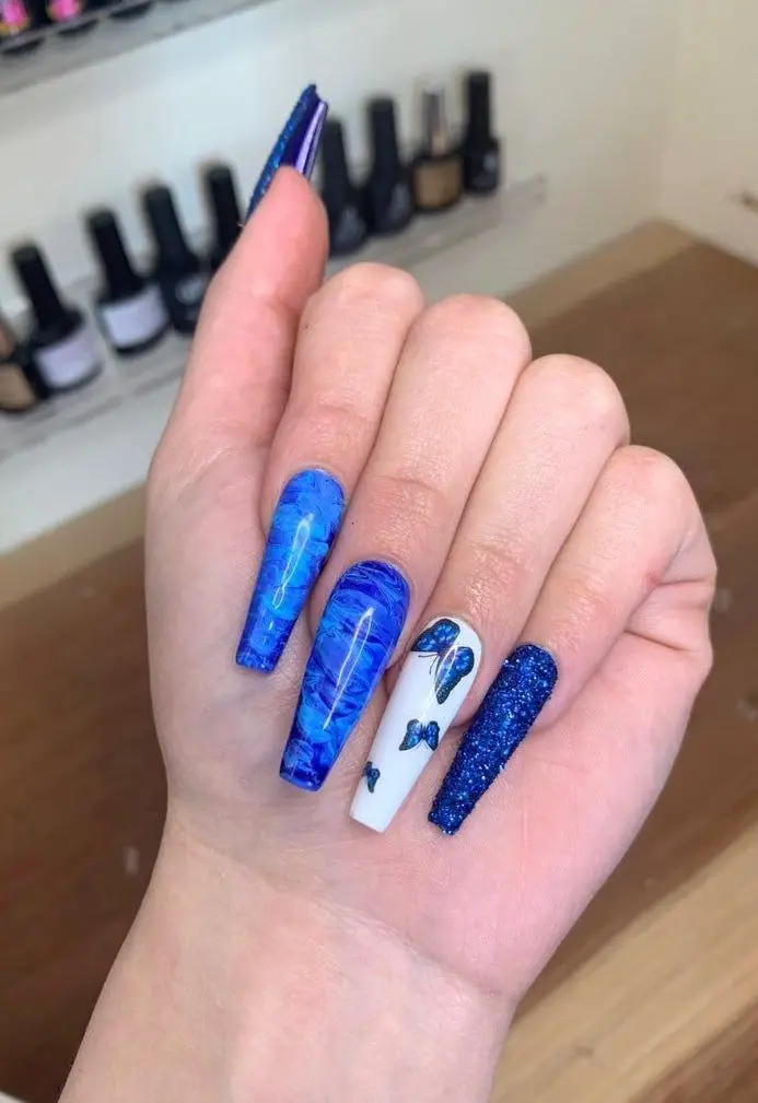 blue summer nails 9
