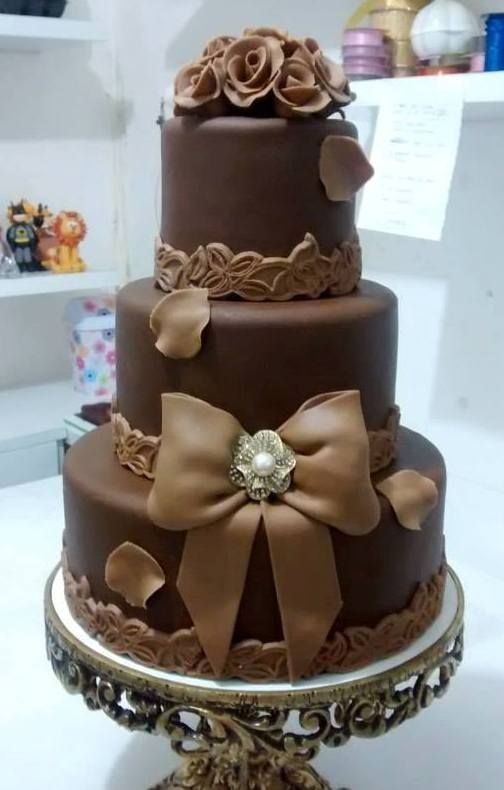 chocolate wedding cake 10