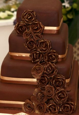 chocolate wedding cake 6