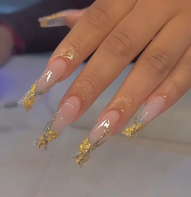 20 Timeless Glitter French Tip Nail Designs