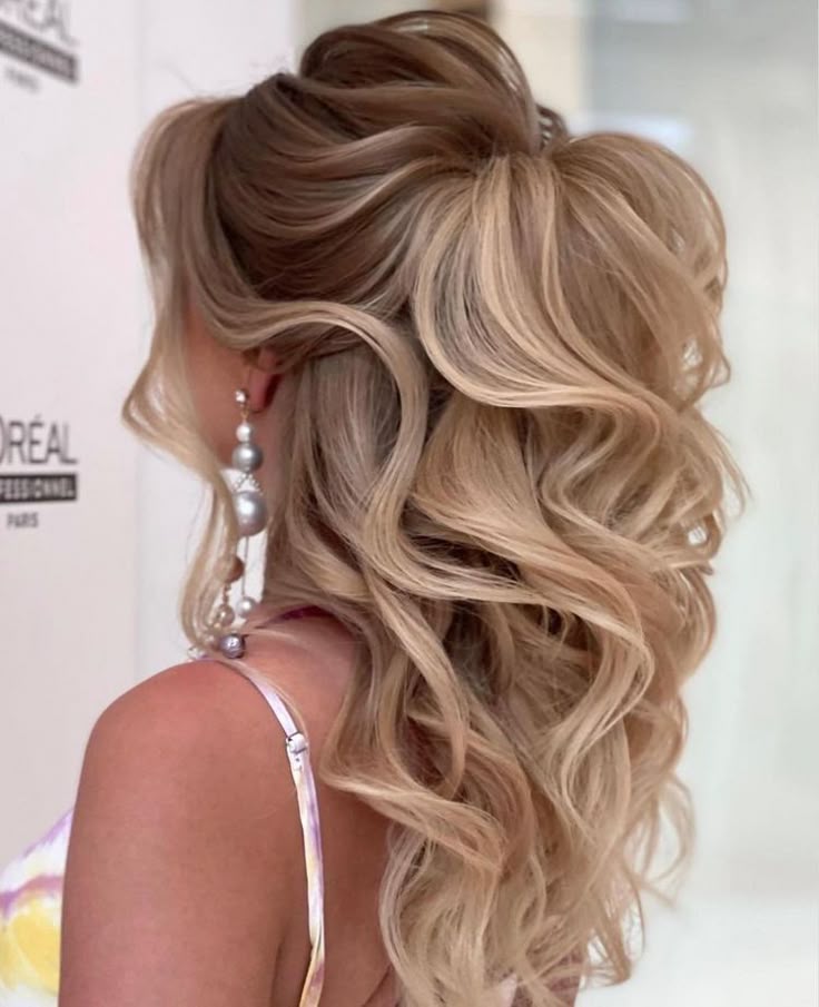 34 Half-up Half-down Wedding Hairstyles For Brides And Bridesmaids