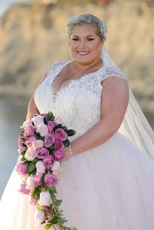 plus size wedding dress 16