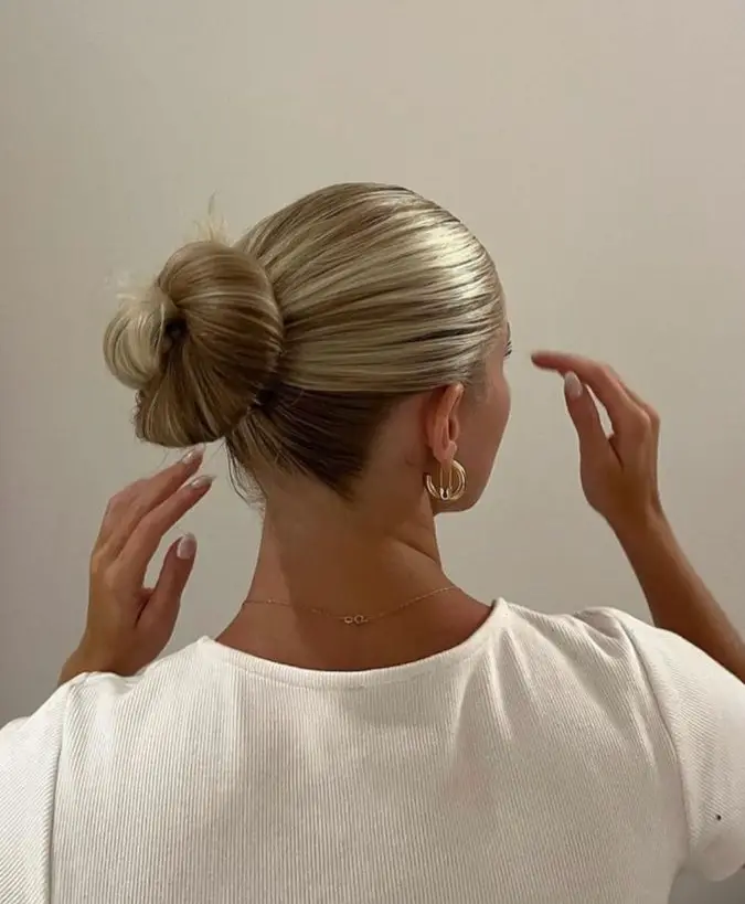 38 Cute & Stylish Summer Hairstyles Trending In 2025