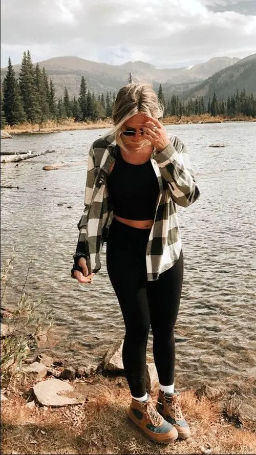 summer hiking outfits 11