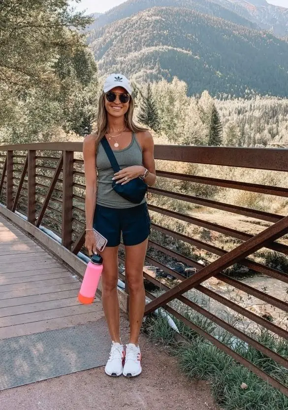summer hiking outfits 9