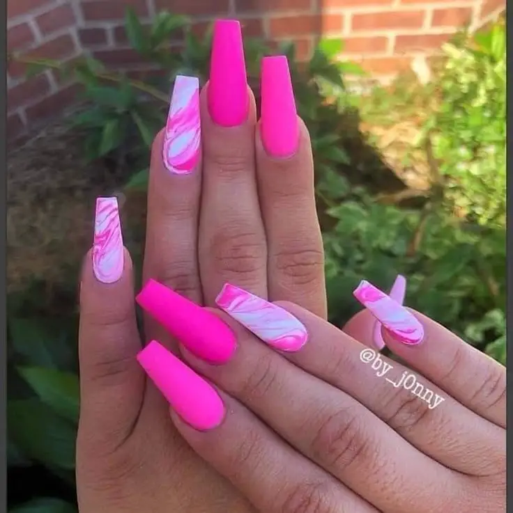 36 Flawless Summer Pink Nail Designs