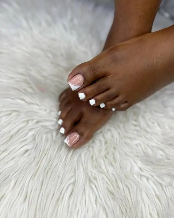 summer toe nails