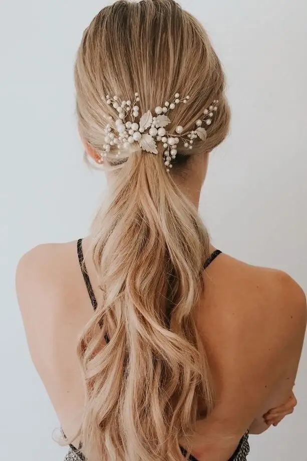 wedding guest hair 48
