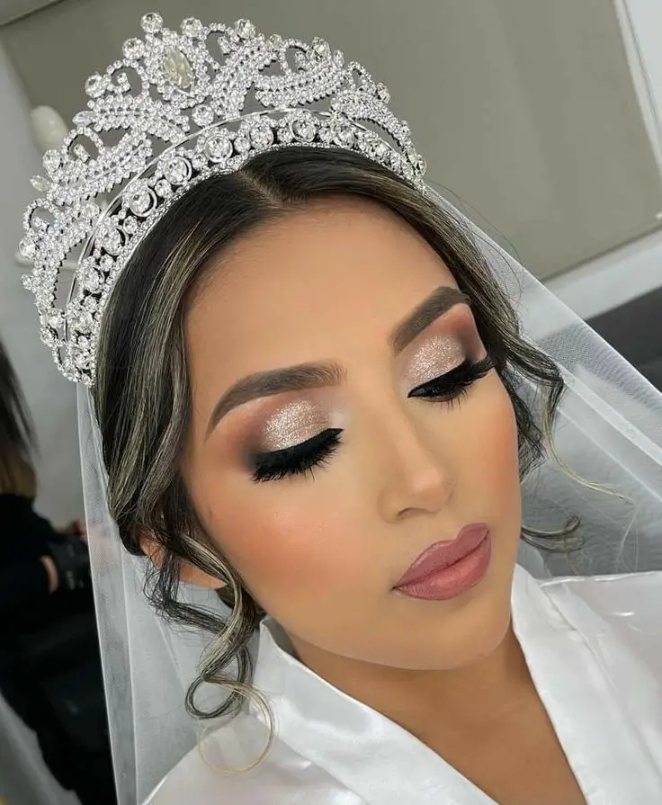 28 Elegant Wedding Makeup Looks