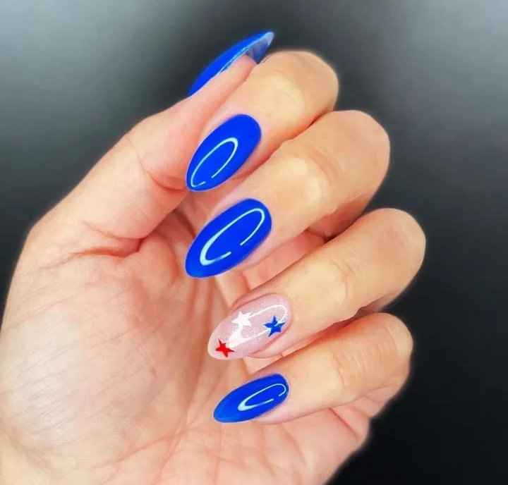 4th july nails 25.jpeg