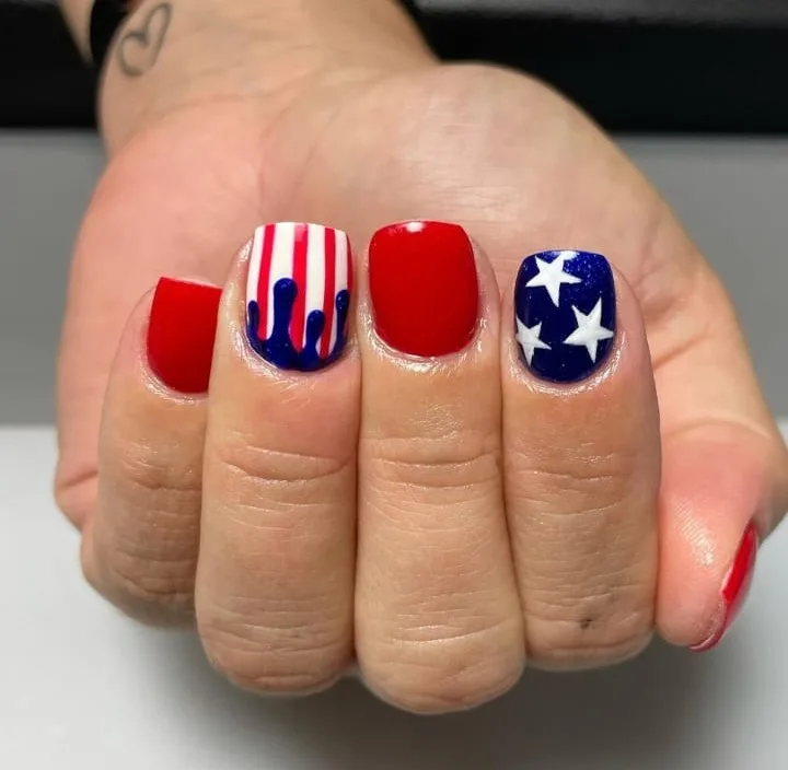 4th july nails 8.jpeg