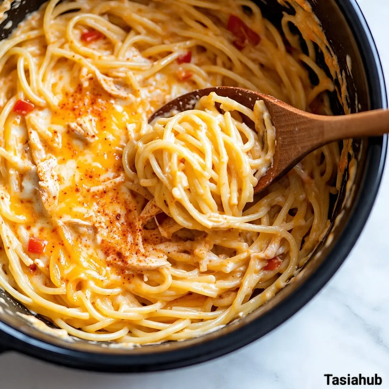 Crockpot cheesy chicken spaghetti